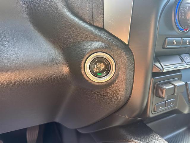 Photo of 2021 Oxford Brown Metallic Chevrolet Silverado 1500