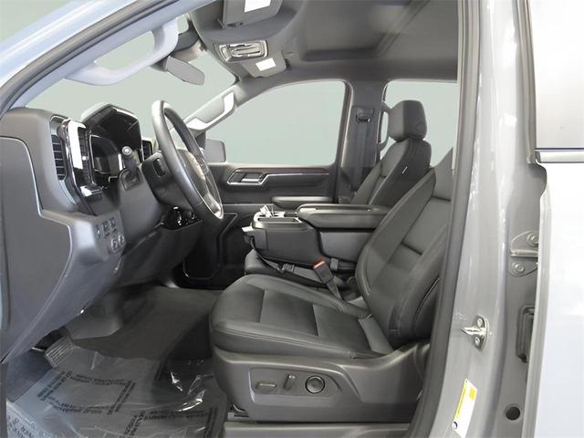 Photo of 2024 Slate Gray Metallic Chevrolet Silverado 1500