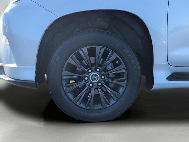 Photo of 2023 Eminent White Pearl Lexus GX 460