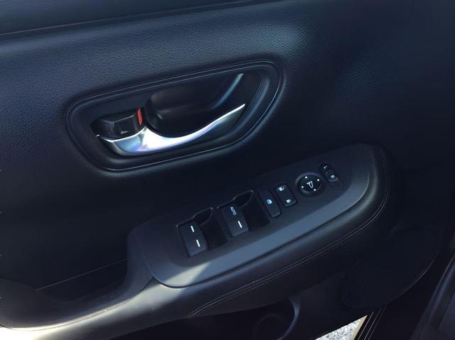 Photo of 2023 Crystal Black Pearl Honda HR-V
