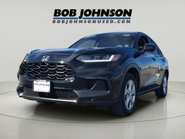 Photo of 2023 Crystal Black Pearl Honda HR-V