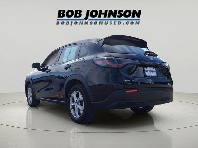 Photo of 2023 Crystal Black Pearl Honda HR-V