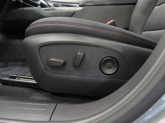 Photo of 2025 Sterling Gray Metallic Chevrolet Equinox EV