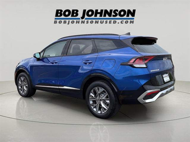 Photo of 2023 Sapphire Blue Kia Sportage