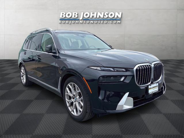 2025 BMW X7