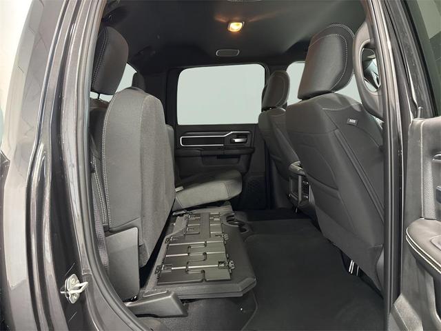 Photo of 2025 Granite Crystal Metallic Clearcoat RAM 2500