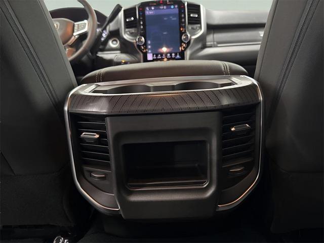 Photo of 2025 Granite Crystal Metallic Clearcoat RAM 2500