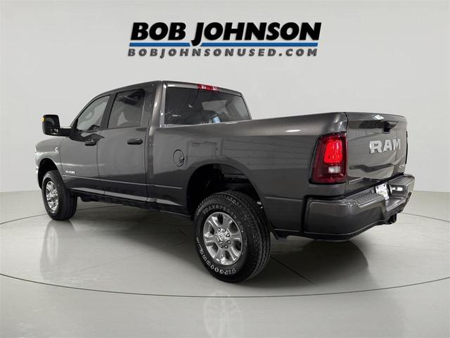 Photo of 2025 Granite Crystal Metallic Clearcoat RAM 2500