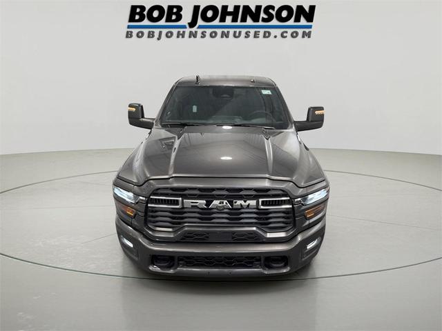 Photo of 2025 Granite Crystal Metallic Clearcoat RAM 2500