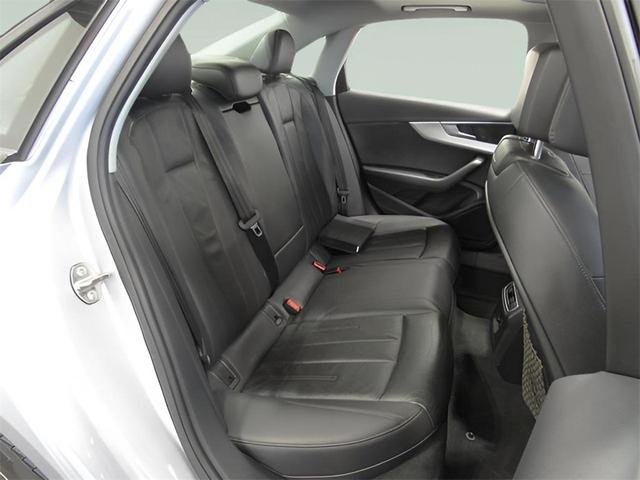 Photo of 2017 Florett Silver Metallic Audi A4