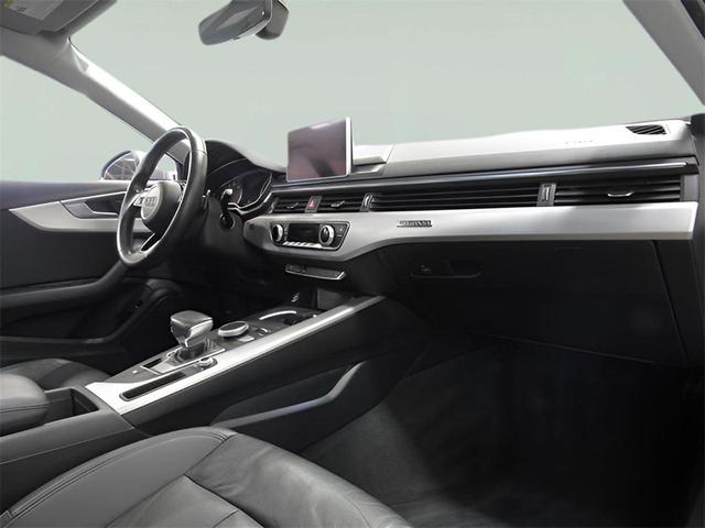 Photo of 2017 Florett Silver Metallic Audi A4