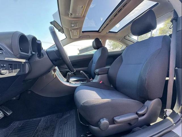Photo of 2007 White Scion tC