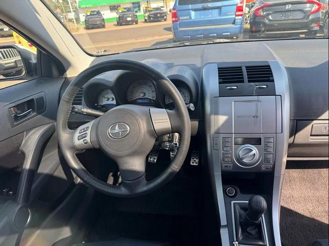 Photo of 2007 White Scion tC