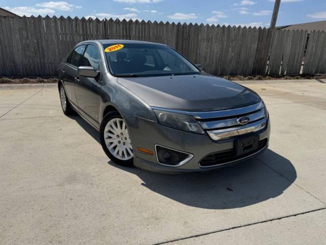 Photo of 2011 Sterling Gray Metallic Ford Fusion Hybrid