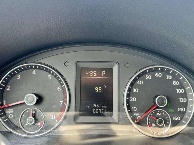 Photo of 2010 Reflex Silver Metallic Volkswagen Jetta