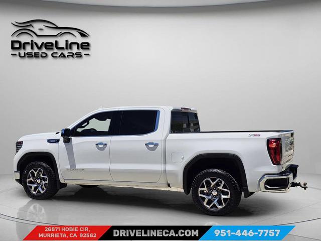 Photo of 2023 Summit White GMC Sierra 1500