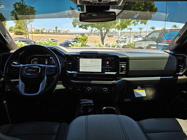 Photo of 2023 Summit White GMC Sierra 1500