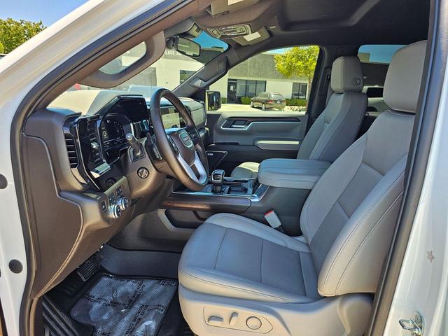 Photo of 2023 Summit White GMC Sierra 1500