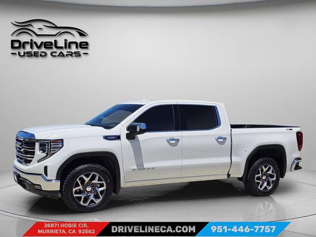 Photo of 2023 Summit White GMC Sierra 1500
