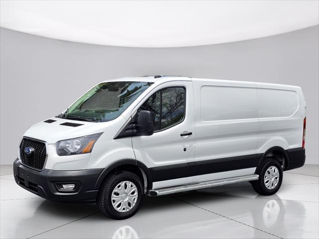 2023 Ford Transit-250