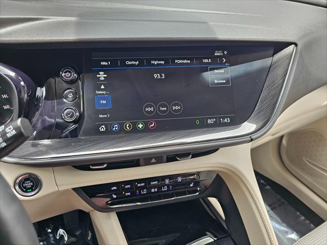 Photo of 2023 Summit White Buick Envision