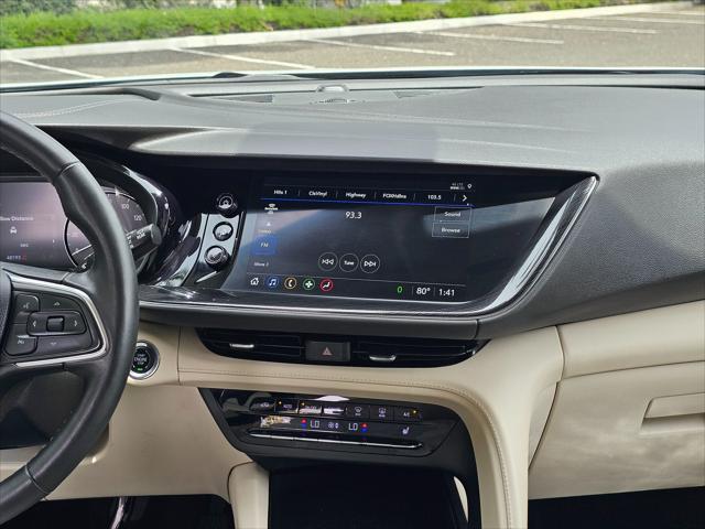 Photo of 2023 Summit White Buick Envision