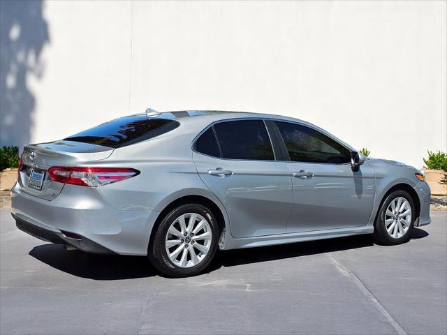 Photo of 2020 Celestial Silver Metallic Toyota Camry