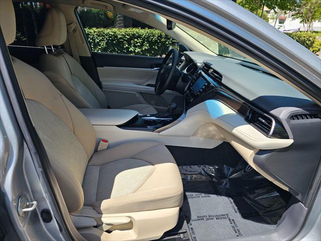 Photo of 2020 Celestial Silver Metallic Toyota Camry