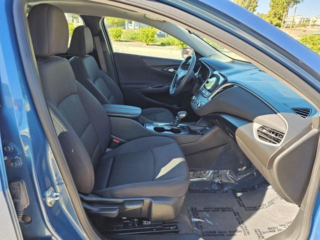 Photo of 2024 Lakeshore Blue Metallic Chevrolet Malibu