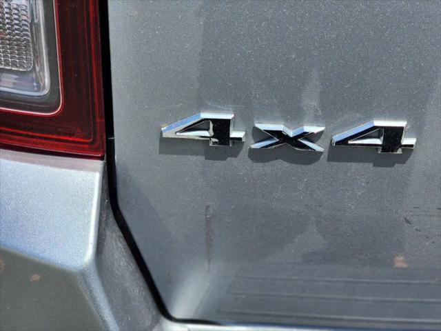 Photo of 2017 Billet Silver Metallic Clearcoat Jeep Compass