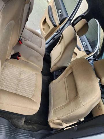 Photo of 2017 Ingot Silver Metallic Ford Explorer
