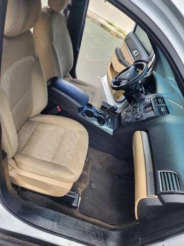 Photo of 2017 Ingot Silver Metallic Ford Explorer