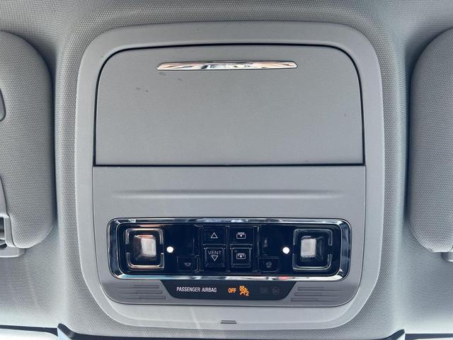 Photo of 2022 Ceramic Pearl Metallic Tri-Coat Lincoln Corsair
