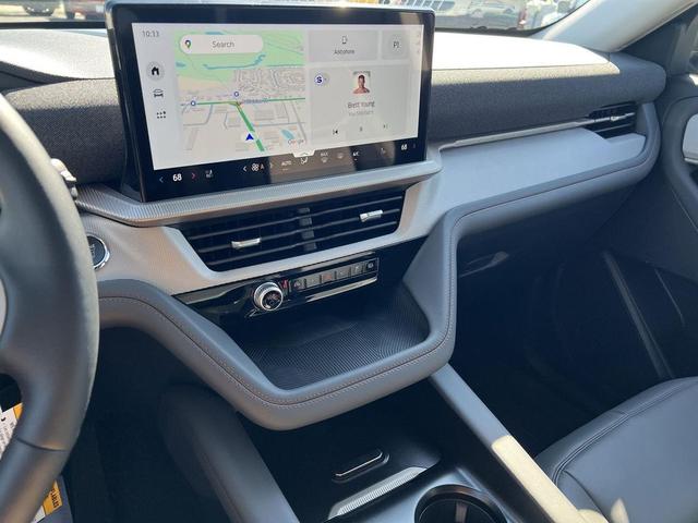Photo of 2025 Carbonized Gray Metallic Ford Explorer