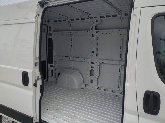 Photo of 2025 Bright White Clearcoat RAM ProMaster 1500
