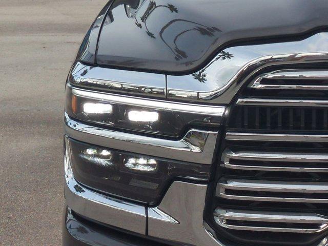 Photo of 2025 Granite Crystal Clearcoat Metallic RAM 3500