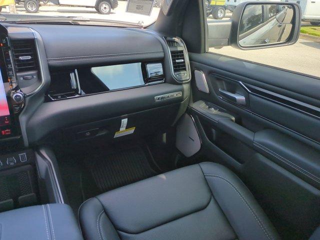 Photo of 2025 Billet Silver Metallic Clearcoat RAM 1500