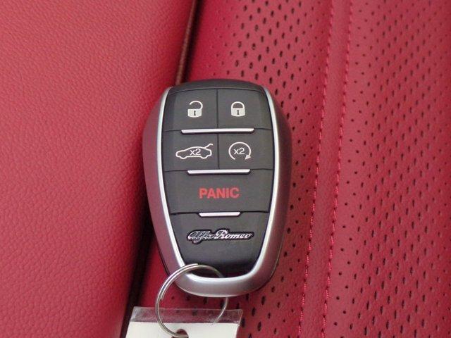 Photo of 2025 Vulcano Black Metallic Alfa Romeo Stelvio