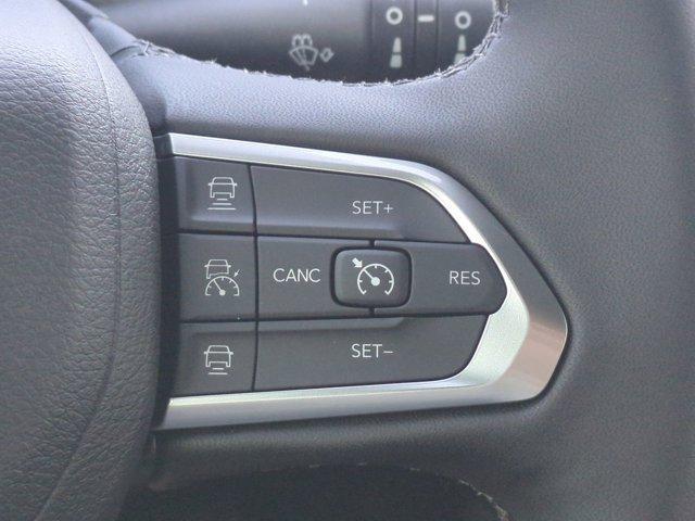 Photo of 2026 Bright White Clearcoat Jeep Compass