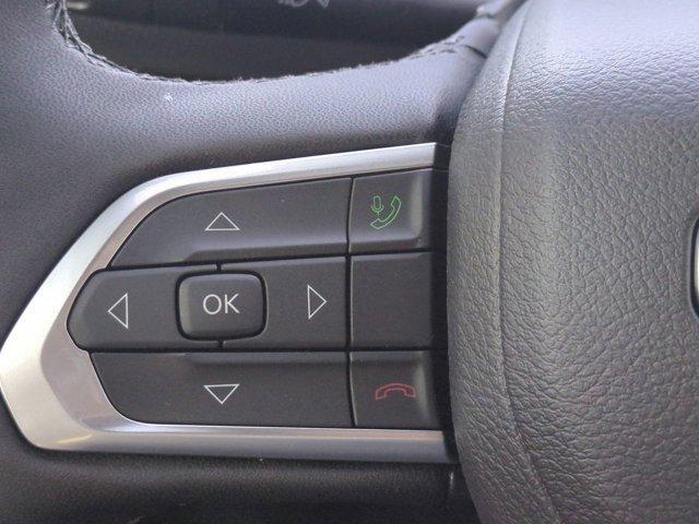 Photo of 2026 Bright White Clearcoat Jeep Compass