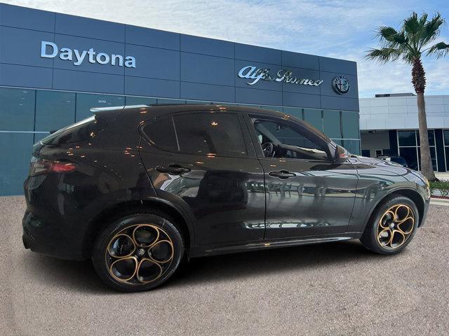 Photo of 2025 Vulcano Black Metallic Alfa Romeo Stelvio