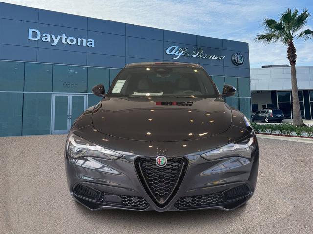 Photo of 2025 Vulcano Black Metallic Alfa Romeo Stelvio