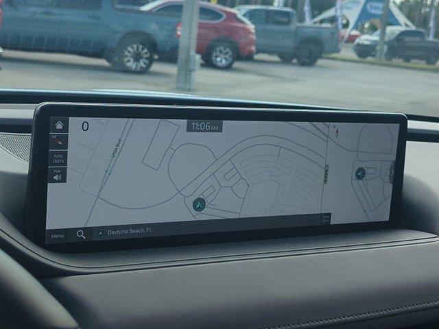 Photo of 2023 White Genesis G80