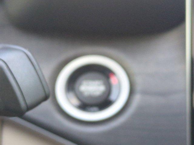 Photo of 2024 Bright White Clearcoat Jeep Grand Cherokee