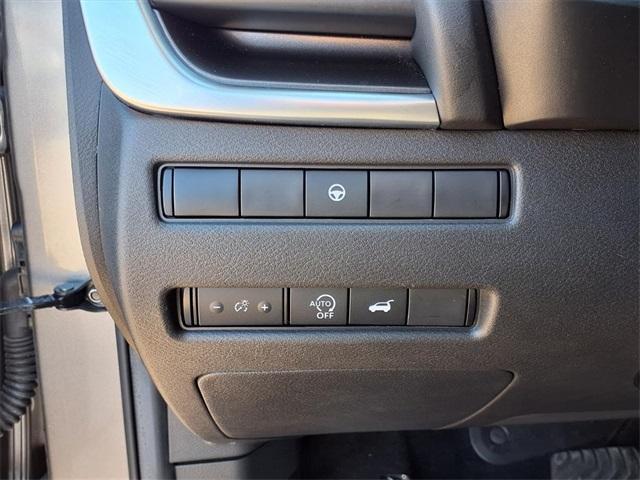 Photo of 2024 Gun Metallic Nissan Rogue