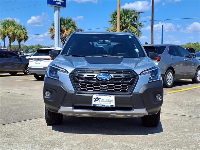 Photo of 2023 Ice Silver Metallic Subaru Forester