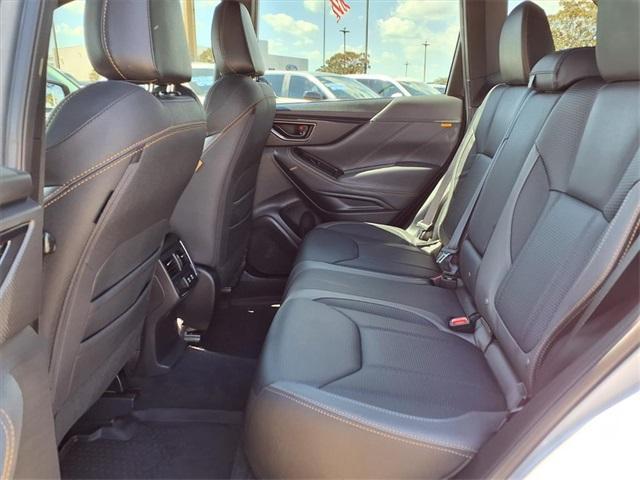 Photo of 2023 Ice Silver Metallic Subaru Forester