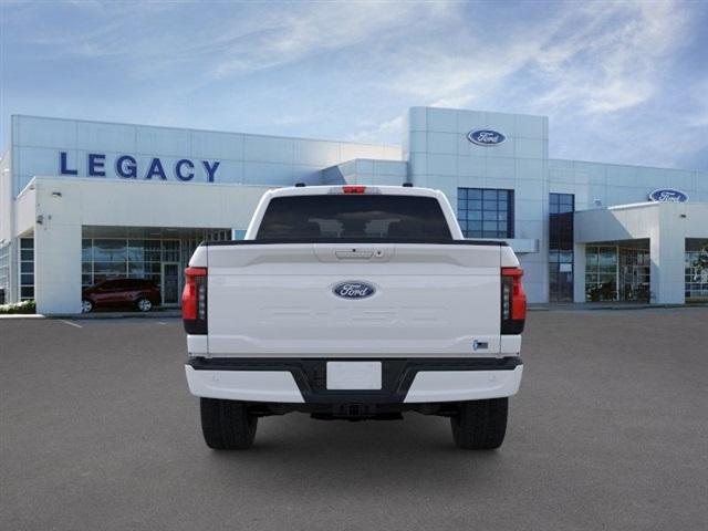 Photo of 2025 Oxford White Ford F-150 Lightning