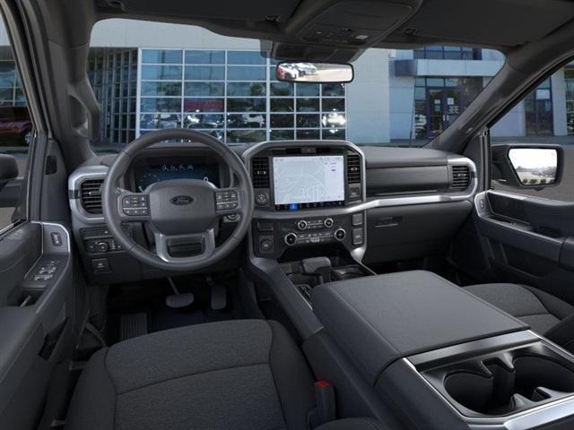 Photo of 2025 Oxford White Ford F-150