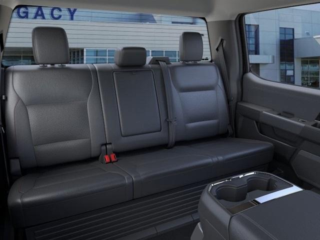 Photo of 2025 Agate Black Metallic Ford F-250